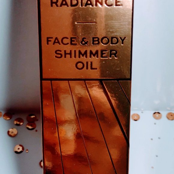 Revolution Glow Radiance Shimmer Oil - Gold - Picture 4 of 4